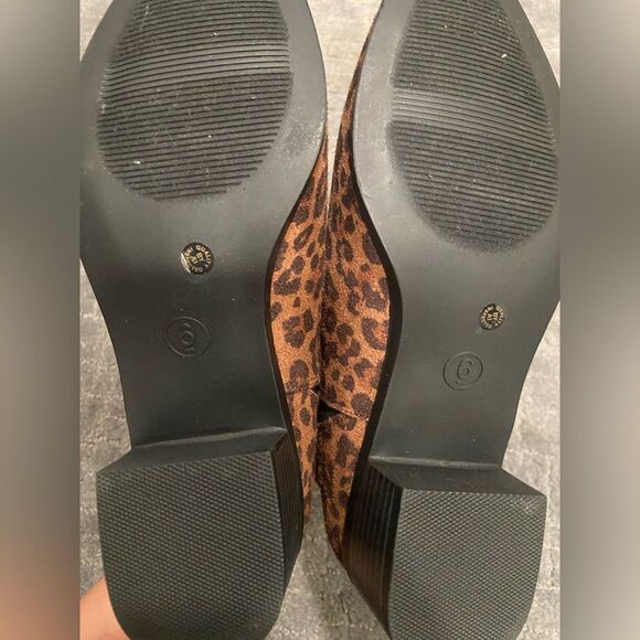 A.N.A a new approach. Block heel bootie cheetah/leopard print. Size: 6 - Picture 2 of 7